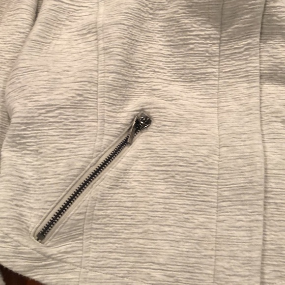 Torrid textured front zip jacket-Size 2 - Picture 9 of 9